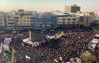 إيران: 32 قتيلا و190 مصابا إثر تدافع بجنازة سليماني