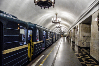 روسيا: إطلاق النار على مسلم في مترو الأنفاق بموسكو