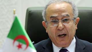 استجواب برلماني لوزير الخارجية الجزائري بسبب صحفي ”إسرائيلي”