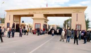 لدواع أمنية.. مصر تمنع 14 حاجاً فلسطينيا من السفر عبر رفح