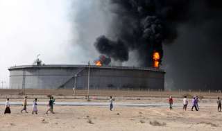 اليمن : تشغيل مصفاة عدن النفطية - و الحكومة اليمنية تطالب العراق بتحديد موقفه