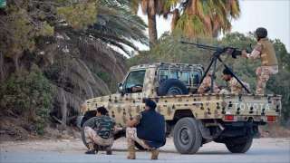 ”ثوار بنغازي” يسيطر على 3 نقاط عسكرية من مليشيا حفتر