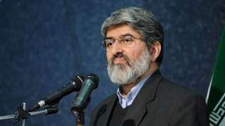 نائب رئيس البرلمان الإيراني :  بعض مرجعياتنا الدينية متخلفة