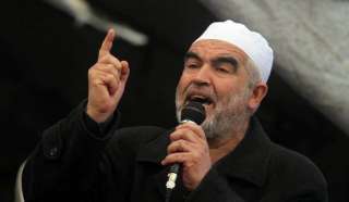 فلسطين : الشيخ رائد صلاح ينهي إضرابه عن الطعام