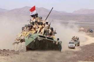 اليمن | اشتباكات بين المقاومة والميليشيات الانقلابية في ذي ناعم ومصادر تتهم الحوثيين باقتحام جامعٍ في البيضاء للمرة الثانية