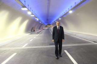 تركيا :  أردوغان يفتتح أول نفق للسيارات تحت مضيق البوسفور