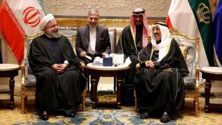 روحاني يبحث في سلطنة عمان والكويت استئناف الحوار الخليجي الإيراني
