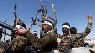 تعرّف على «الاقتصاد الخفي» الذي يعتمد عليه تحالف الحوثيين في العمليات العسكرية