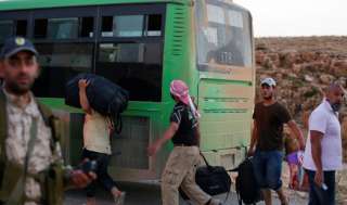 سوريا | النظام السوري يعيق نقل المقاتلين من عرسال للقلمون