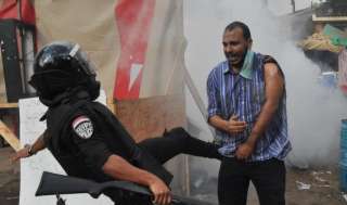 مصر | رايتس ووتش: الأمن المصري يمارس التعذيب بانتظام