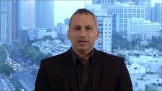 صحافي إسرائيلي عن مجزرة #دوما:”ليش دم المسلم حلال على الأسد وحرام على إسرائيل؟!”