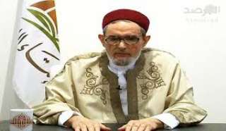 مفتي ليبيا يتهم فرنسا بالتورط في دماء أهل ”درنة” لدعمها حفتر