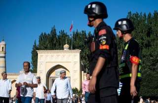 الصين تواصل قمع المسلمين وتغلق مساجد لـ”الهوي”