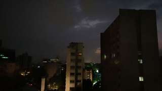فنزويلا | تواصل انقطاع الكهرباء لليوم الثالث