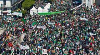 الجزائر | مئات الآلاف يحتشدون للمطالبة برحيل بوتفليقة