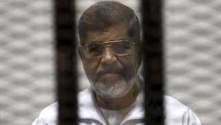 الإندبندنت: مرسي ترك ملقى على الأرض لأكثر من 20 دقيقة