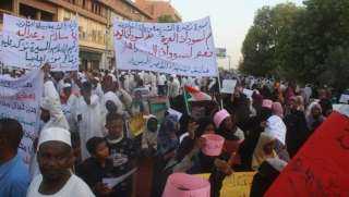 السودان.. “نصرة الشريعة” يحذر من فرض “العلمانية والتطبيع” مع إسرائيل