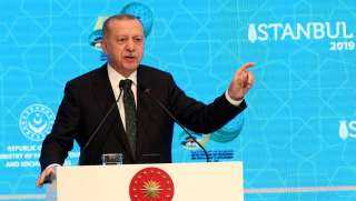 أردوغان: دول إسلامية تسابق الغرب في عرقلة نهوض العالم الإسلامي