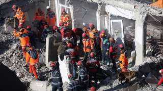 تركيا... ارتفاع عدد وفيات زلزال ألازيغ إلى 35