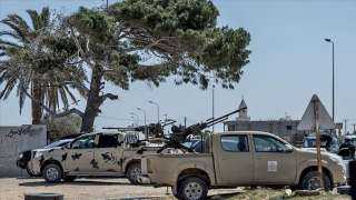 ليبيا ...  بعد خروقات متكررة.. قوات الوفاق تستهدف 3 آليات لحفتر جنوبي طرابلس