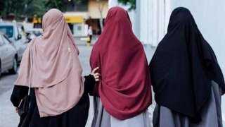 وزير تركي: قرار المحكمة الأوروبية بحظر الحجاب يخلق أرضية للإسلاموفوبيا
