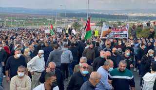 فلسطين ... آلاف يتظاهرون ضد الجريمة وتواطؤ شرطة الاحتلال فيها