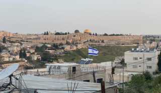 القدس .. مستوطنون يستولون على 3 بنايات وأرض جنوب المسجد الأقصى