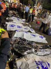 إسرائيل.. 44 قتيلا و150 جريحا بانهيار جسر أثناء مهرجان يهودي على جبل الجرمق (فيديو)