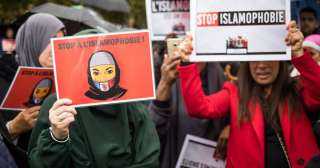فرنسا ... البرلمان يُقر قانون مكافحة الإسلام