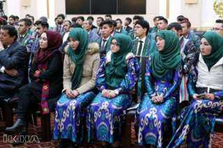 أوزبكستان... إلغاء حظر الحجاب في المدارس للمرة الأولى منذ الاستقلال عن الاتحاد السوفيتي