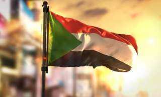 السودان ... البرهان يدعو لحل الحكومة ومنع مسؤولين من السفر