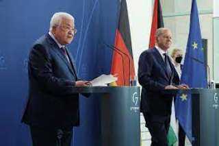 عباس: الاحتلال ارتكب 50 هولوكوست بفلسطين .. وغضب ألماني