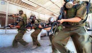 نادي الأسير الفلسطيني: توتر يسود أقسام الأسرى في سجون الاحتلال بعد مضاعفة العزل الانفرادي واستدعاء قوات إضافية