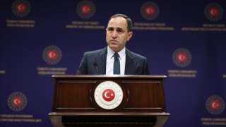 تركيا تنتقد تصريحات ماكرون ضدها