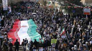 احتجاجات إيران تتوسع.. رئيسي يتوعد المتظاهرين والسلطات تقر بمقتل 41 واعتقال المئات