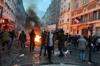 أنصار ”بي كي كي” الإرهابي يحولون باريس إلى ساحة حرب