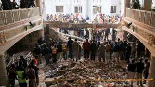 باكستان .. ارتفاع حصيلة ضحايا تفجير مسجد بيشاور