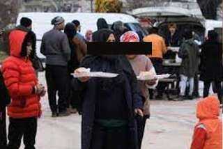 طهاة سوريون تركوا إسطنبول وتوجهوا لتقديم الطعام لمنكوبي الزلزال