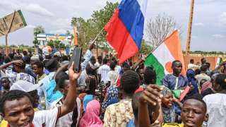 النيجر .. الانقلابيون يوافقون على بدء محادثات مع ”إيكواس” ويلوحون بمحاكمة بازوم