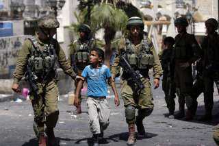 هيئة حقوقية: الاحتلال يُنكّل بطفلين فلسطينيين أثناء التحقيق لانتزاع اعترافات باطلة