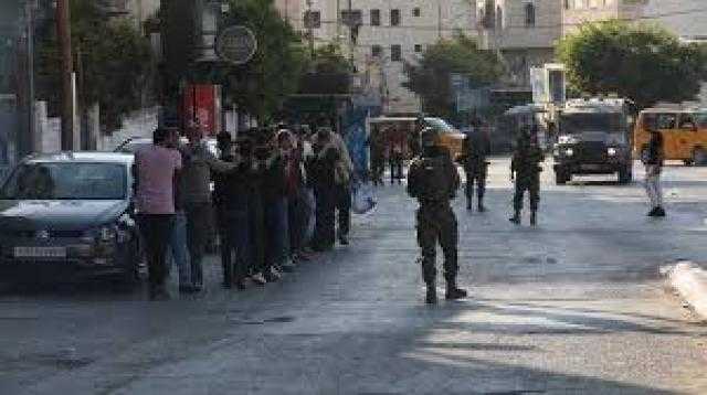 الاحتلال يواصل قصف غزة وجنوده يقومون بتنفيذ الإعدامات في الشوارع